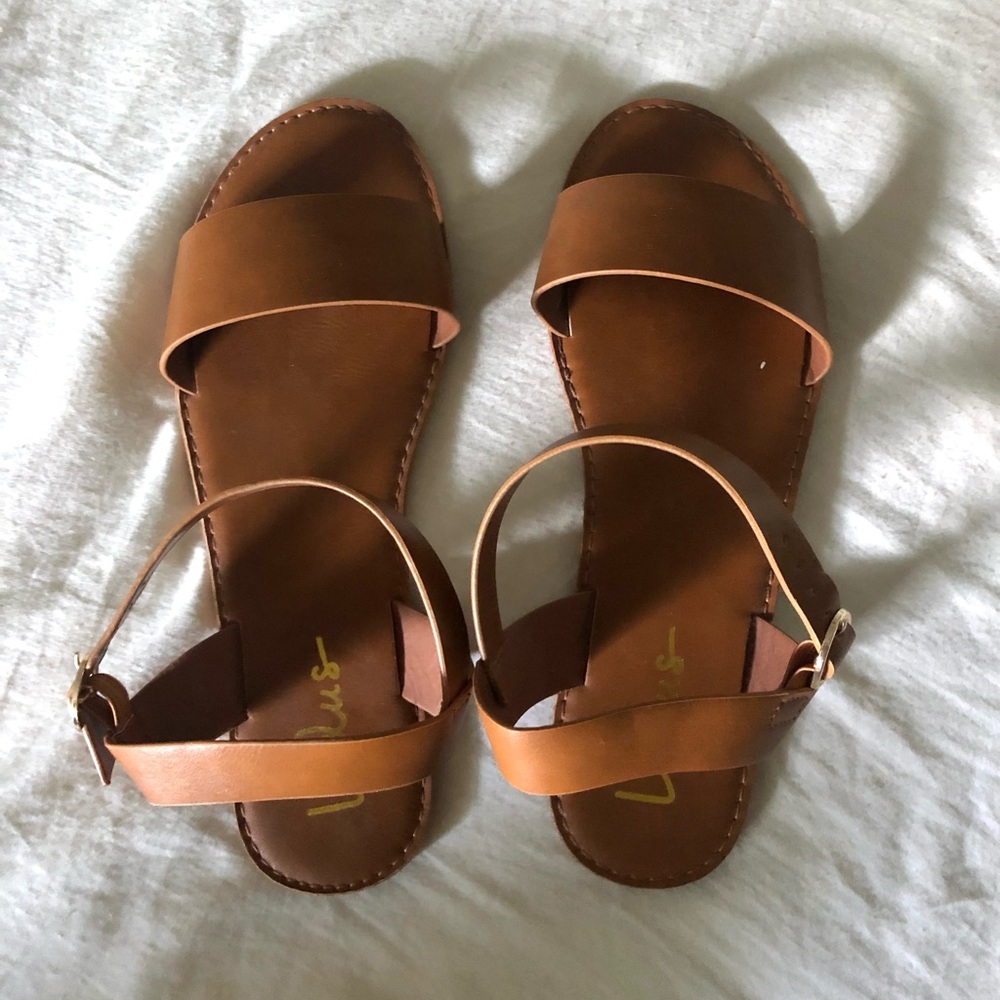 Lulus sandals